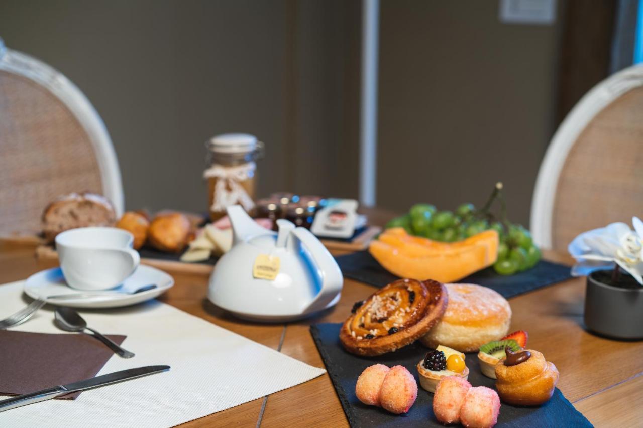 La Locanda Del Conte Mameli 올비아 외부 사진