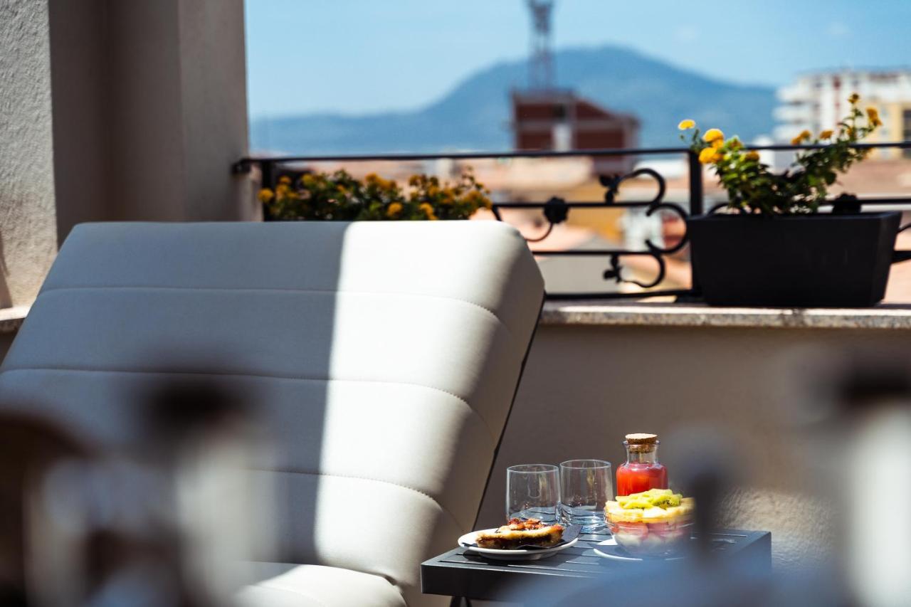 La Locanda Del Conte Mameli 올비아 외부 사진