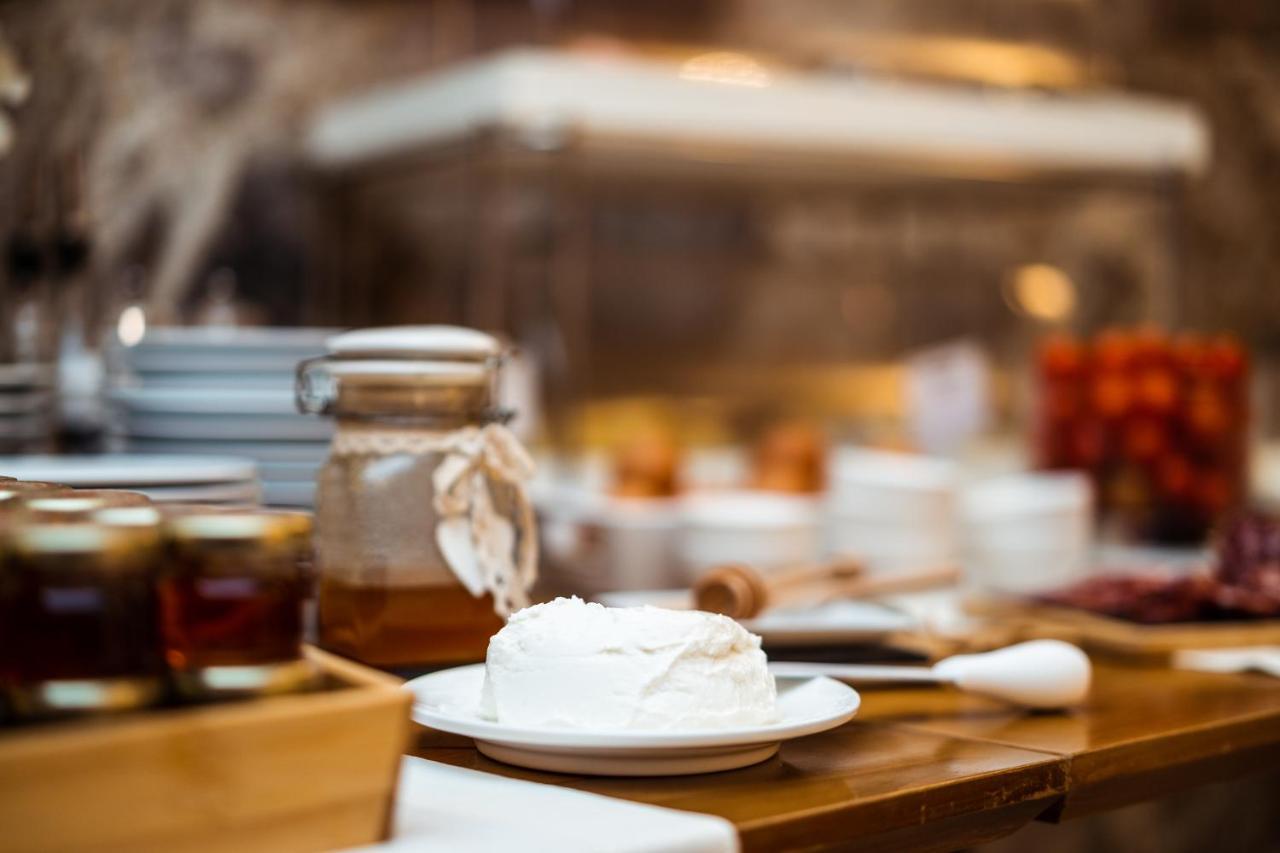 La Locanda Del Conte Mameli 올비아 외부 사진